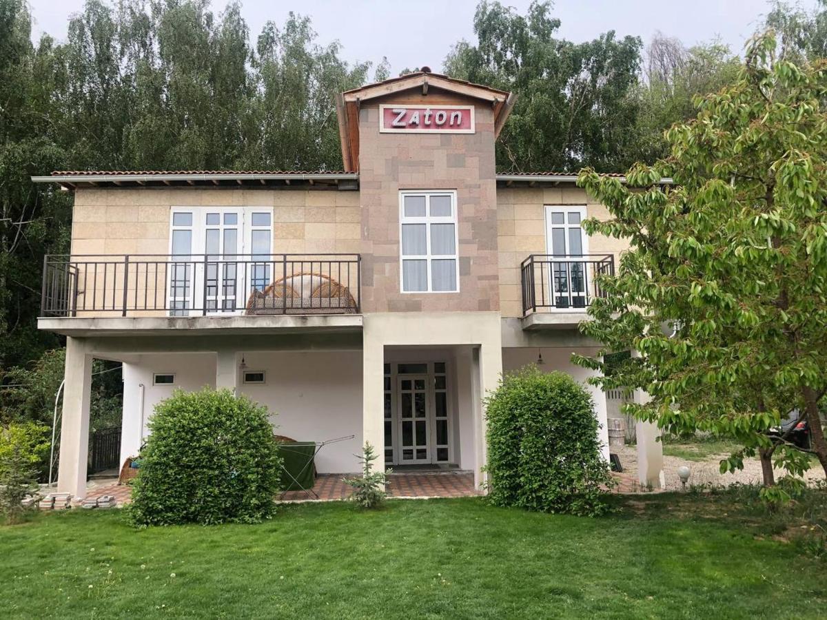 Zaton Guesthouse Cholpon-Ata Exterior foto